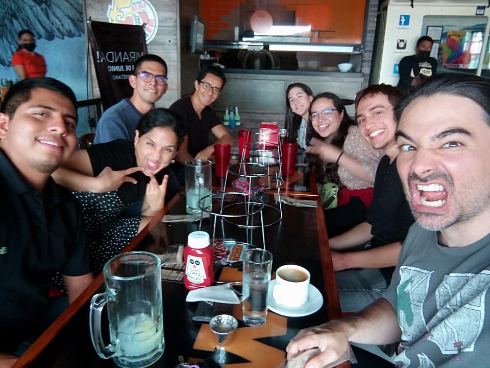 Comida Becarios